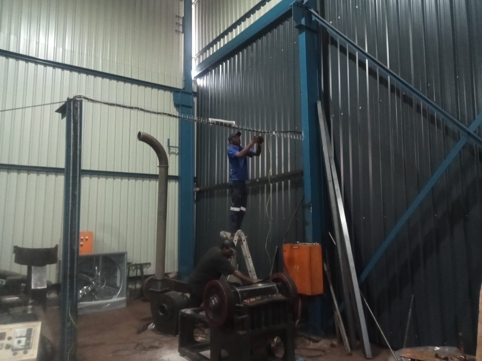 WhatsApp Image 2025-06-06 at 19.50.17 (1)