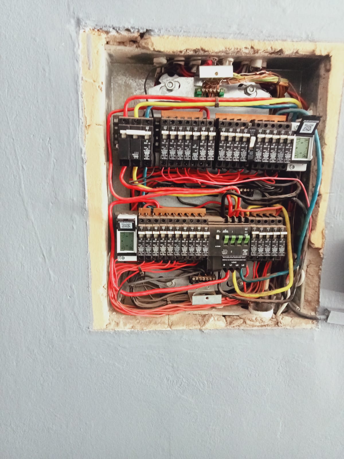 WhatsApp Image 2025-06-06 at 19.50.22